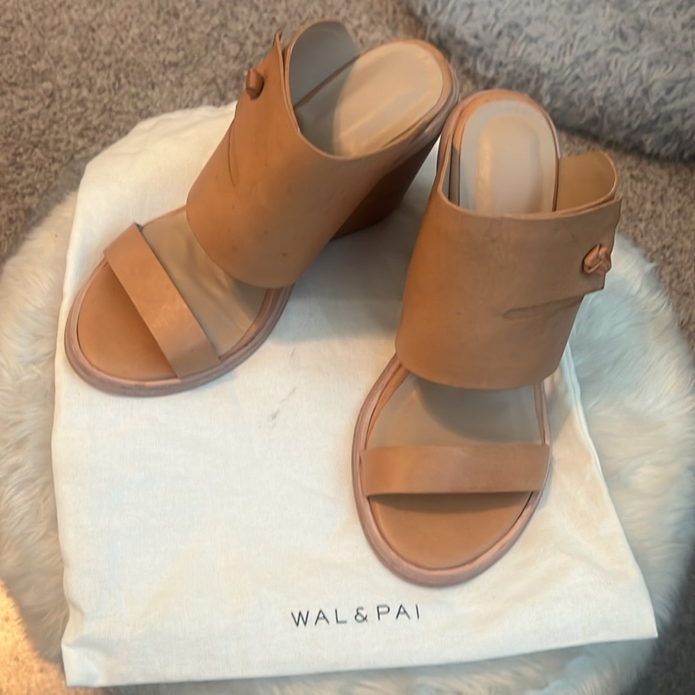 NWOT WAL & PAI mule/clog LOWEST PRICE